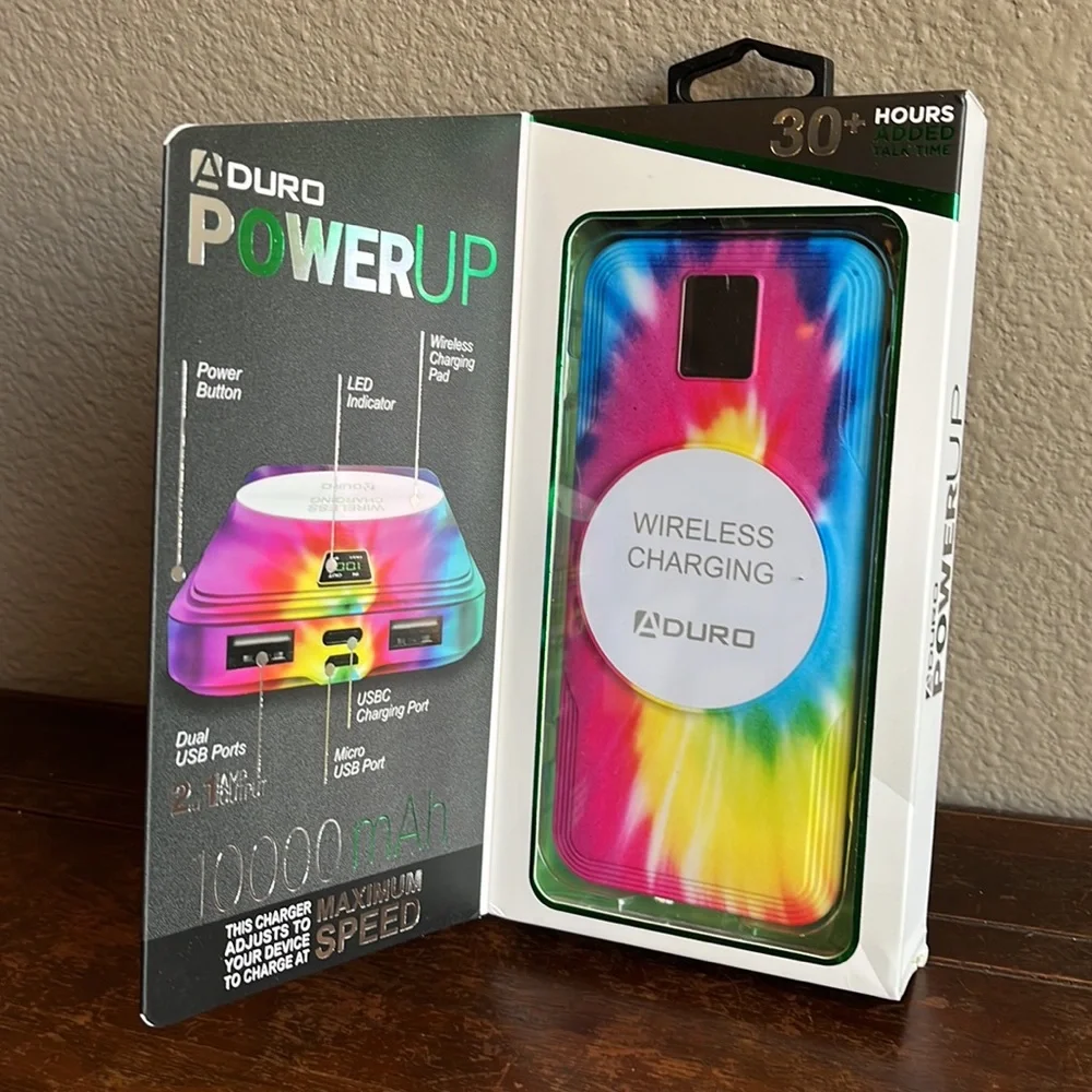 NWT POWERUP STYLEHUB WIRELESS CHARGING 10,000MAH DUAL USB BACKUP BATTERY